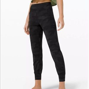 Lululemon Align Joggers